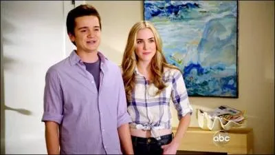 Dans la saison 4, Travis est-il encore avec Kylie ?