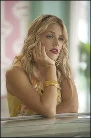 Quel est le nom de famille de Laurie ?