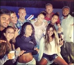 Qui était la doyenne de la maison au début ?