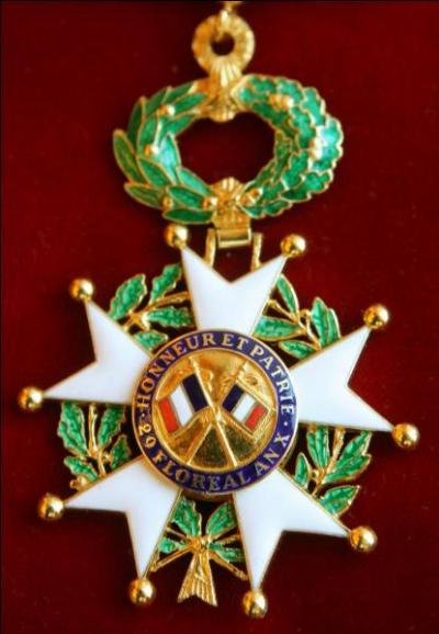 Que comprend l'Ordre de la Légion d'honneur ?
