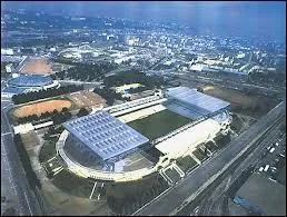 Dans quelle ville se trouve le Stade Gerland ?