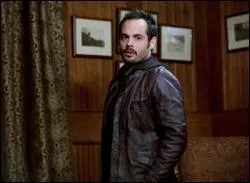 Qui joue le rôle de Frederick ?