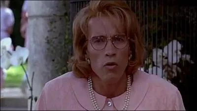 Eh Manu, tu descends ? Bah pourquoi faire ? Bah je sais pas, descends !