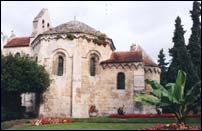La chapelle des Templiers datant du XIIe siècle est située à Laon. Est-elle classée monument historique ou non ?