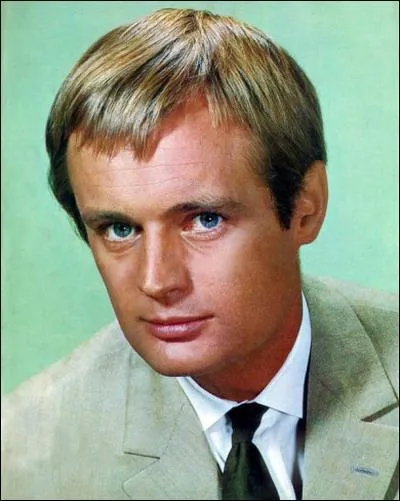 J'incarne Ducky dans la série, je suis d'âge plutôt avancé et j'ai joué dans La Grande évasion. Qui suis-je ?