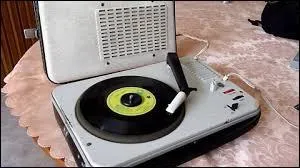 Comment s'appelle le support d'écoute présenté sur la photo ?