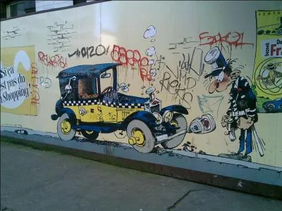 Que se passe-t-il si vous restez garé toute la journée sur un trottoir ?