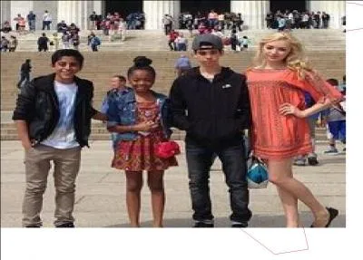 Dans la série "Jessie", qui sont les enfants ?