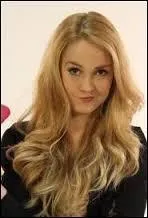 De qui est-elle amoureuse ?