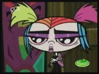 Dans un épisode, Creepie tombe amoureuse :