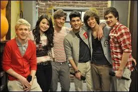 Est-ce que les One Direction sont passés dans ICarly ?