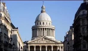 Quelle est la hauteur de son dôme ?