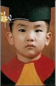 Qui est ce bel enfant ?