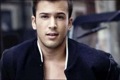 Dans quelle comédie musicale a-t-il joué ?