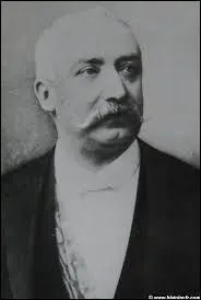 C'est une congestion cérébrale qui m'a tué, à l'Élysée. On se rappelle avec moi de l'affaire Dreyfus. Je suis :