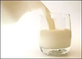 Le lait chaud fait-il dormir ?