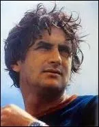 Navigateur, chroniqueur et écrivain, le vicomte Olivier de Kersauson de Pennendreff n'est pas un adepte de la langue de bois... Comment surnomme-t-on cette Grosse Tête ?