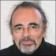 Quelle est la chanson phare de Jean-Jacques Tazartez, mieux connu sous son nom de scène Nicolas Peyrac ?