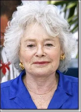 Quel lien unit Claude Sarraute, la journaliste-choniqueuse, à l'écrivaine Nathalie Sarraute ?