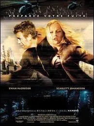 En 2005, sort ce film réunissant notamment Ewan McGregor, Scarlett Johansson, Sean Bean et Steve Buscemi. Comment s'intitule ce film de Michael Bay ?