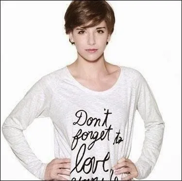 Dans la saison 3, qui va s'opposer entre Violetta et León ?