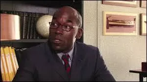 Que dit le directeur après l'intervention de J-M et d'Albert ?