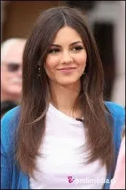 Comment s'appelle l'actrice principale ?