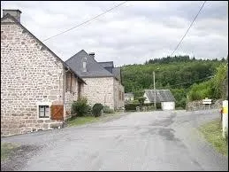 La commune limousine de Saint-Sulpice-les-Bois se situe dans le département ...