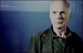 Comment s'appelle le grand-père d'Allison ?