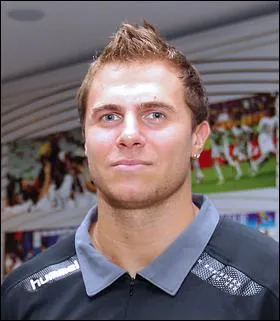 Dans quelle équipe joue William Accambray ?