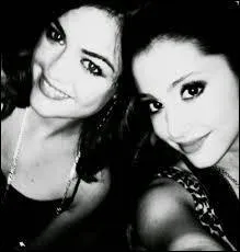 Comment s'appelle cette chanteuse ?