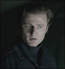 Par qui était-elle retenue ?