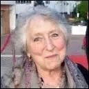 Comment se nomme ce personnage, souvent avec Liliane et José, dans « Scènes de ménages » ?