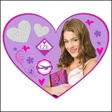 Où et avec qui Violetta a eu son premier baiser ?