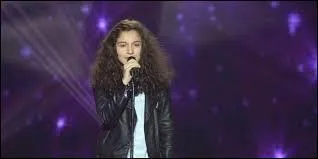 Au tour de Naya, 13 ans. Elle interprète devant le jury "Reckoning Song (One Day)" (Asaf Avidan). Combien de coachs a-t-elle séduit ?