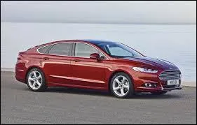 Cette voiture est une ...