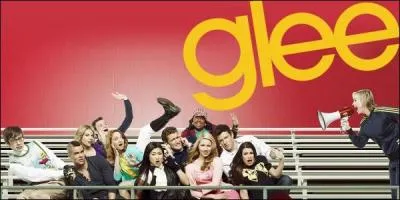 Qui sont les 5 premiers membres à auditionner pour intégrer le Glee Club ?