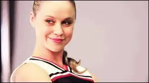 Elle est cheerlader, et chrétienne. Quel est son nom ?