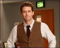 Il a rouvert le Glee Club, et April est sa meilleure amie. Comment se nomme-t-il ?