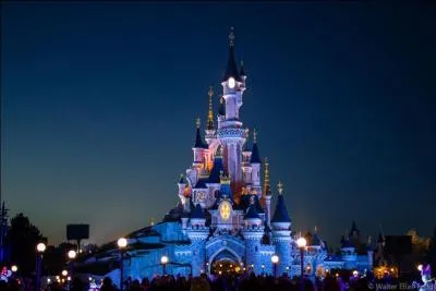 Pour l'instant, combien y a-t-il de parcs Disney dans le monde ?
