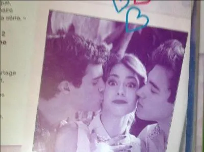 Quels sont les 2 amoureux de Violetta ?
