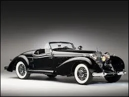 Quelle est cette vieille voiture ?