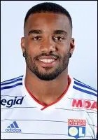 Où a été formé Alexandre Lacazette (Olympique Lyonnais) ?