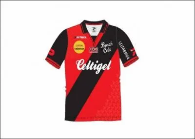 À quel club correspond ce maillot ?