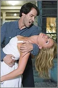 Dans la série, lequel des deux boit le sang de l'autre en premier  ?