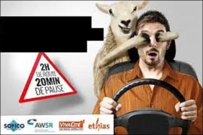 Quel slogan correspond à cette affiche pour la prévention routière ?