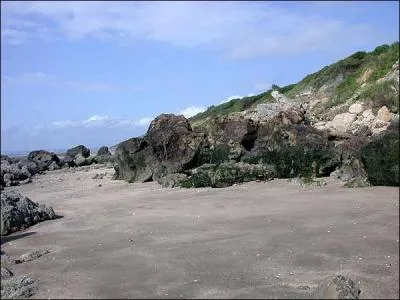 Relief de Normandie où domine le quartz, Lotoise nous donne pour prénom ----.