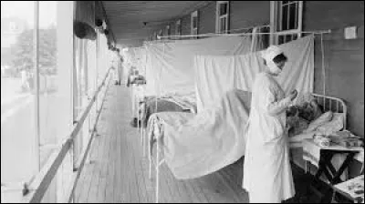 Quelle est la principale cause de mortalité des personnes atteintes par ce virus ? Les malades sont victimes d'un affaiblissement de leur système immunitaire et meurent le plus souvent d'une surinfection bactérienne causant ...