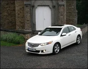 Quelle est cette voiture ?