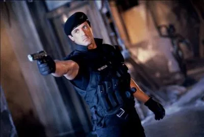 Dans "Demolition Man", quel est son terrible ennemi ?